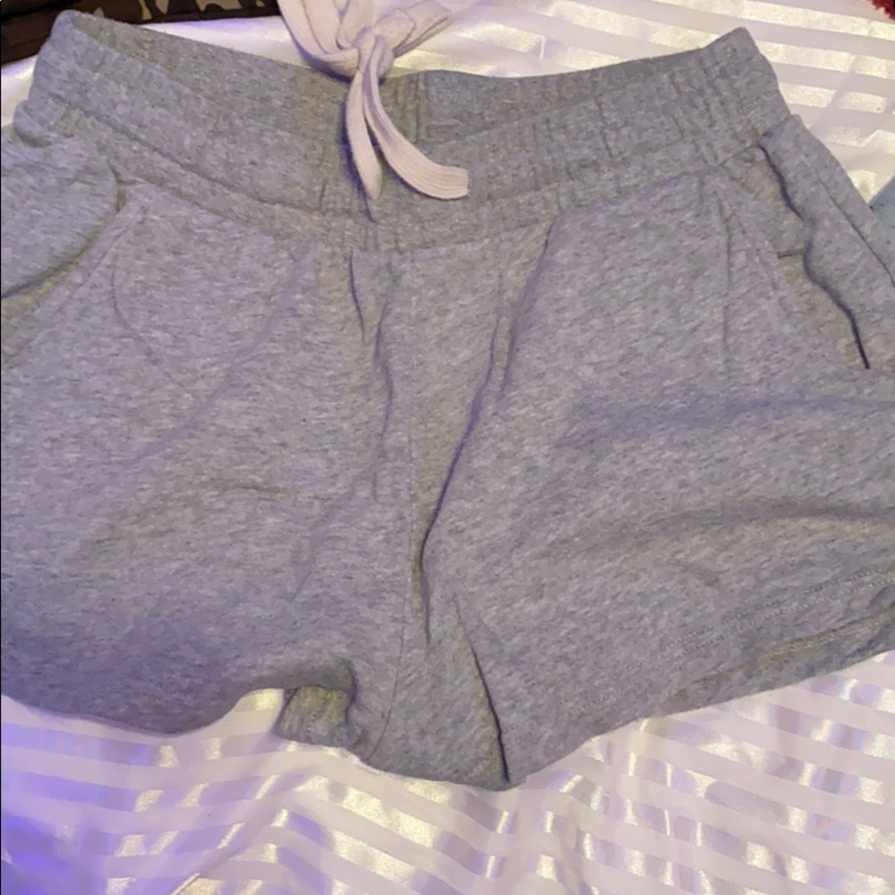 Grey shorts